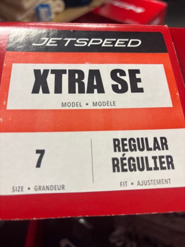 CCM JetSpeed XTRA SE Hockey Skates Regular Width 7 (New)