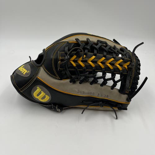 Wilson A2000 PF92 12.25 Outfield Baseball Glove