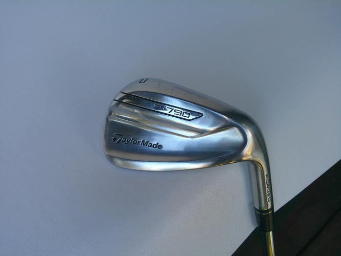 TaylorMade '23 P790 Forged Pitching Wedge w/ Dynamic Gold R300 Shaft