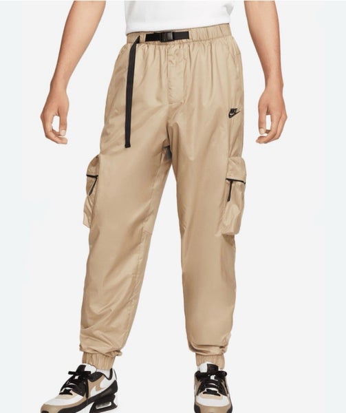 Nike Tech Men’s Lined Cargo Joggers Khaki And Black Medium