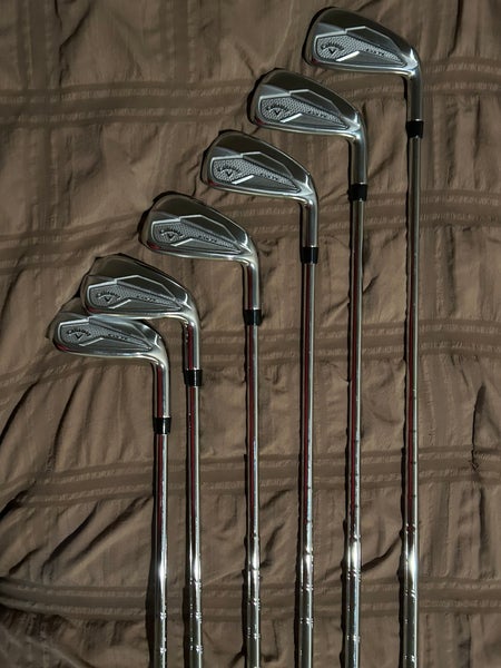 Men's Callaway Elyte Right Handed Iron Set Stiff Flex 6 Pieces Steel Shaft (Used)