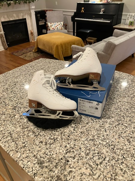 Risport Royal Pro Figure Skates C Adult 25.0 (Like New)