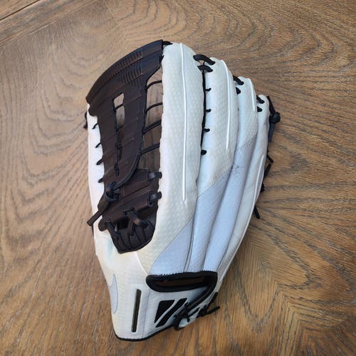 Outfield LH Nike Vapor 360 12.75"