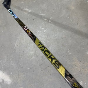 Game Used Signed CCM TACKS AS-V PRO, Pro Stock Hockey Stick Grip P90M 95 Flex Right JONES 8947