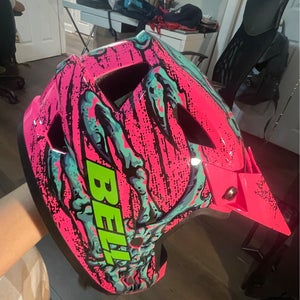 Men's Large Bell Bike Helmet (New)