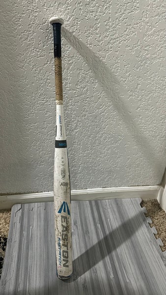 2016 Easton Mako Composite Bat (-10) 23 oz 33" (Used)