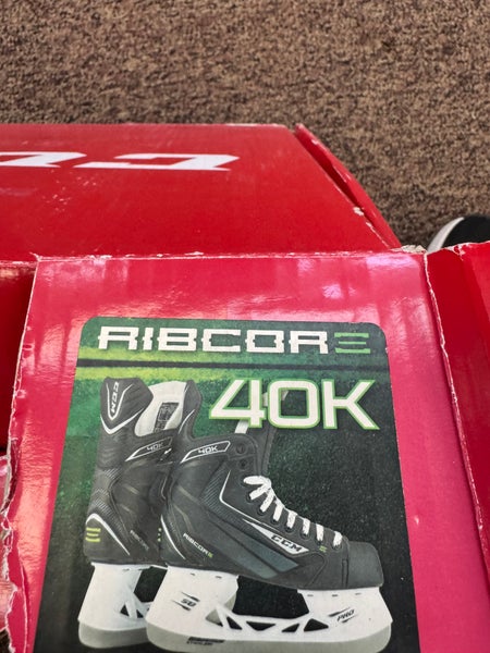 2015 CCM Ribcor 40K Hockey Skates Regular Width Size 4.5 (New)