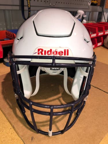 USED RIDDELL FLEX ADULT HELMET - LARGE - METALLIC WHIITE