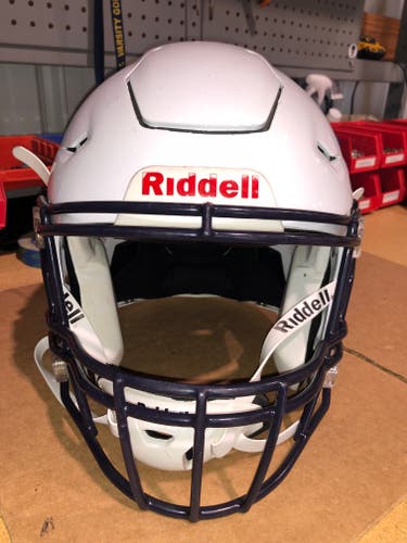 USED RIDDELL FLEX ADULT HELMET - LARGE - METALLIC WHIITE