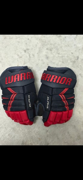 Warrior Gloves 11" (Used) hockey gloves
