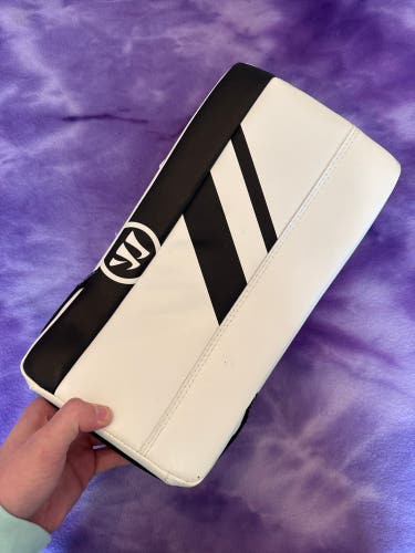 Junior Warrior Ritual GT2 Goalie Blockers Regular (Used)