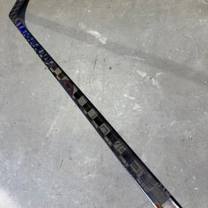 Warrior Covert QR6 Pro, Pro Stock Hockey Stick Grip W03 Right 85 Flex 8925