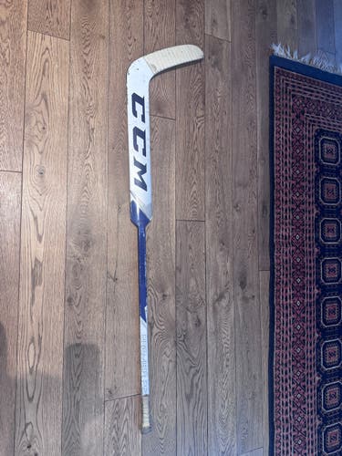 Senior CCM Premier P2.9 Regular Goalie Stick 24" Paddle (Used)