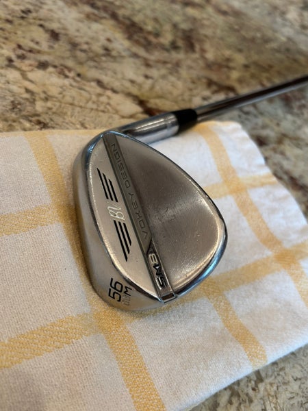 Men's Titleist Vokey SM8 56 Degree Right Handed Wedge Wedge Flex Steel Shaft (Used)