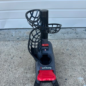 Furlihong Pop-Up Pitching Machine (Used)