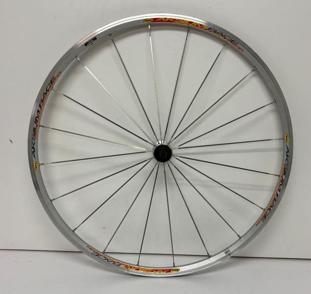 Mavic Aksium Race 20-Bladed Lightweight Silver Aluminum 622x15