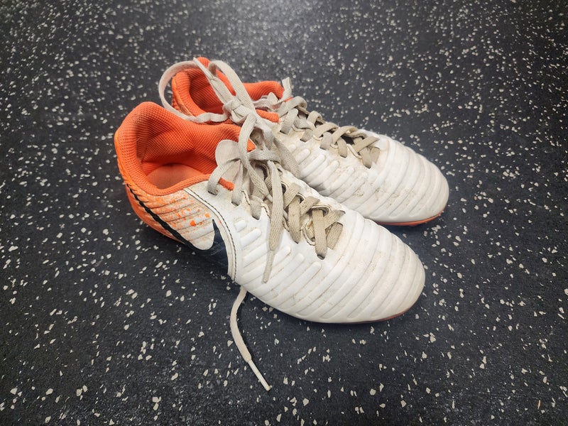 Used Nike TIEMPO Soccer Cleats Orange And White Junior 01 11849-S000034206