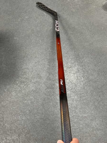 Senior CCM JetSpeed FT8 Pro Left Hand Hockey Stick P29 70 Flex (New)