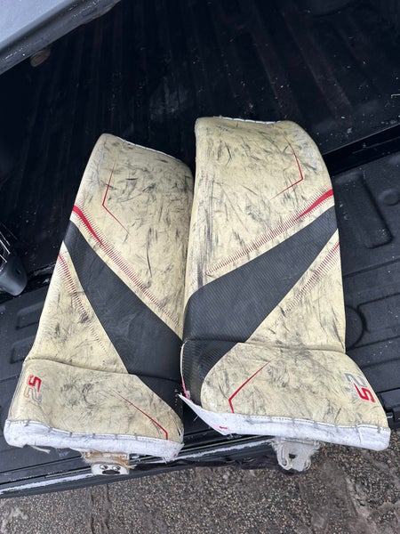 35" Bauer Supreme 2S Pro Goalie Leg Pads Pro Stock (Used)
