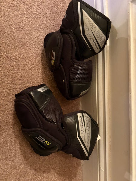 Junior Medium Bauer Supreme 3S Elbow Pads (Used)