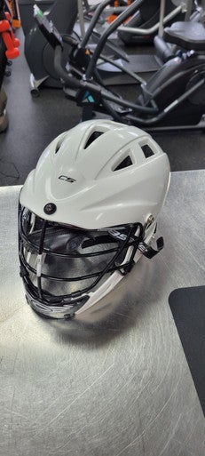 Used Cascade CS Lacrosse Helmet Black Fits all 11497-S000154202