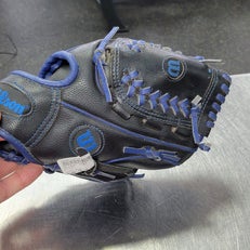 Used Wilson TBALL BB/SB Glove RH Throw Black 10" 11497-S000154197