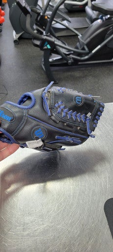 Used Wilson TBALL BB/SB Glove RH Throw Black 10" 11497-S000154197