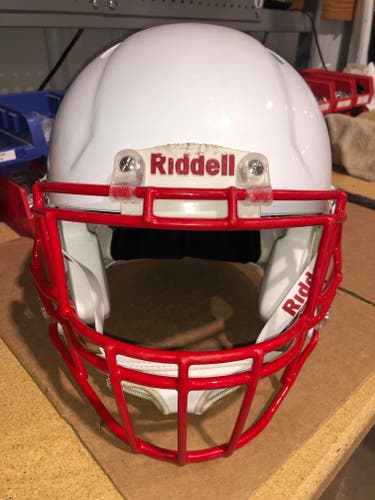 USED RIDDELL SPEED ADULT HELMET - LARGE - METALLIC WHITE