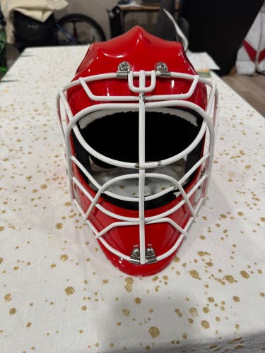 Senior Large Sportmask Mage RS Goalie Mask (Used)