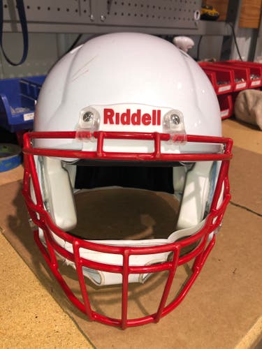 USED RIDDELL SPEED ADULT HELMET - MEDIUM - METALLIC WHITE