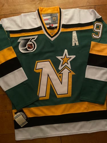 Mike Modano "Throwback" Jersey Minnesota North Stars NEW XL