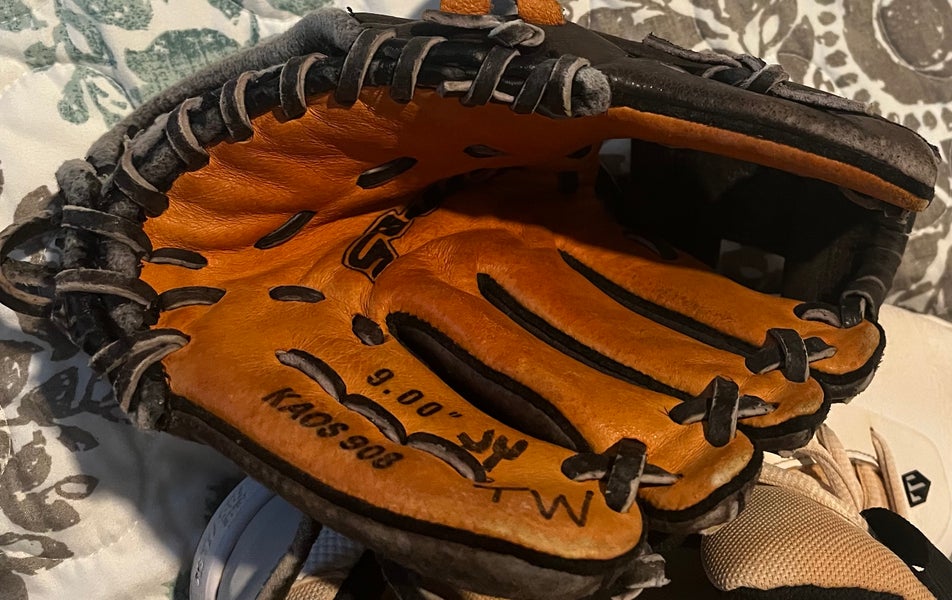 Nike Kaos Web Baseball Glove 9" (Used)