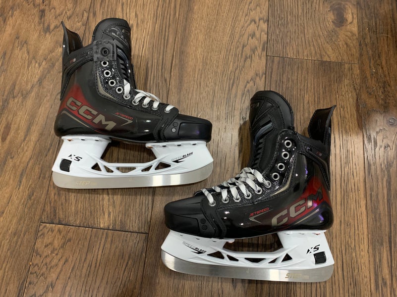 CCM Jetspeed FT8 Hockey Skates Extra Wide Width Size 6.5 (New)