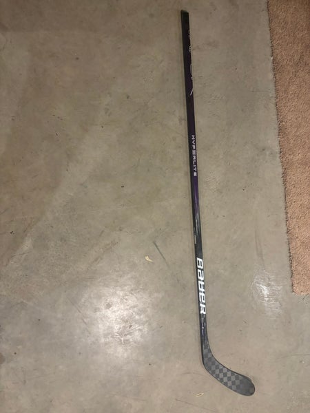 Senior Bauer Vapor Hyperlite 2 Left Hand Hockey Stick P28 70 Flex (Used)