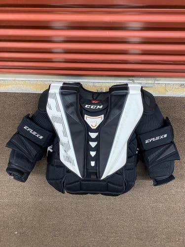 Medium CCM EFlex 5 Pro Goalie Chest Protector
