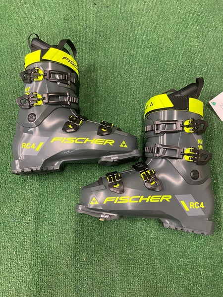 New Fischer RC4 110 MV Ski Boots | Mondo 29.5