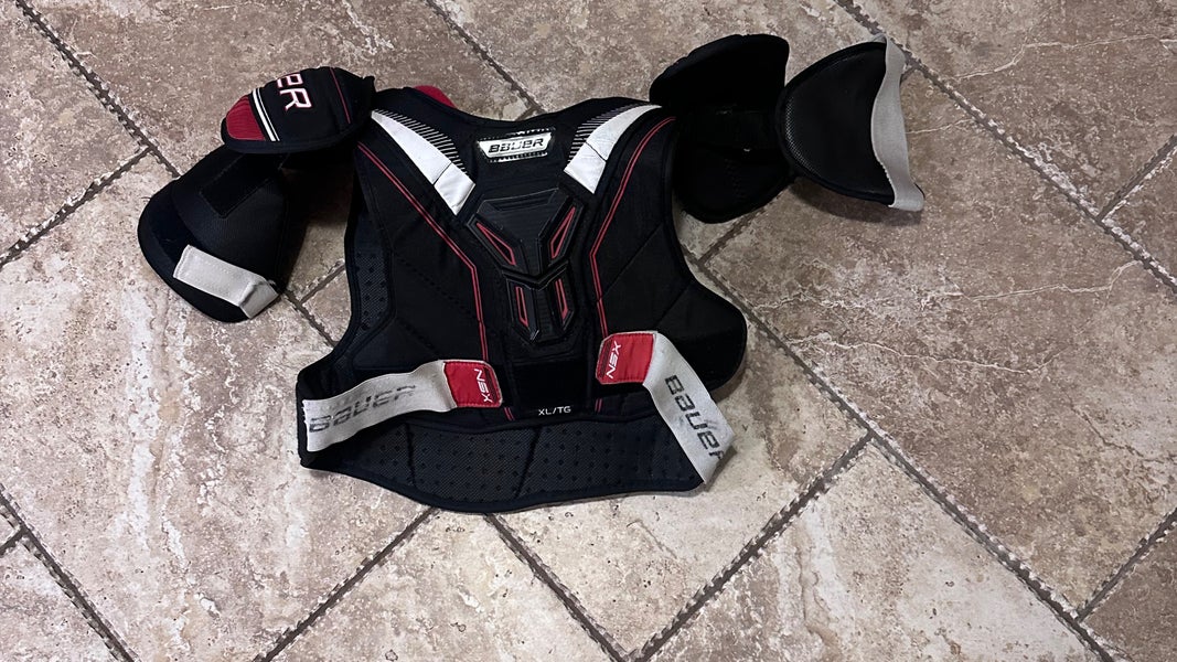 XL Senior Bauer NSX Shoulder Pads (Used)