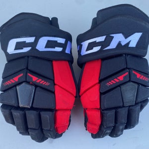 CCM HGTK Tacks Pro Stock Hockey Gloves 15" Blackhawks 3534