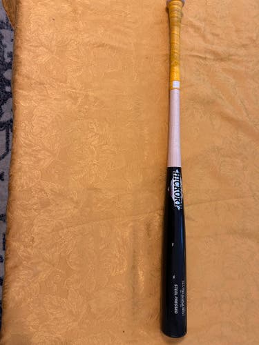 Old Hickory MT27 Maple Bat (-3) 30.5 oz 33.5" (Used)