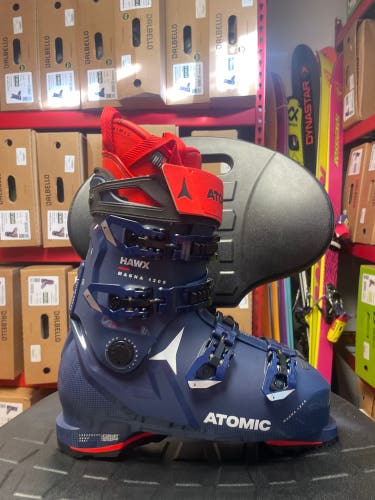 Mondo 28 & 28.5 Men's Atomic Hawx Magna 120 S GW Ski Boots Stiff Flex (New)