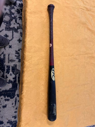 Rawlings 271 maple Bat (-3) 30 oz 33" (Used)