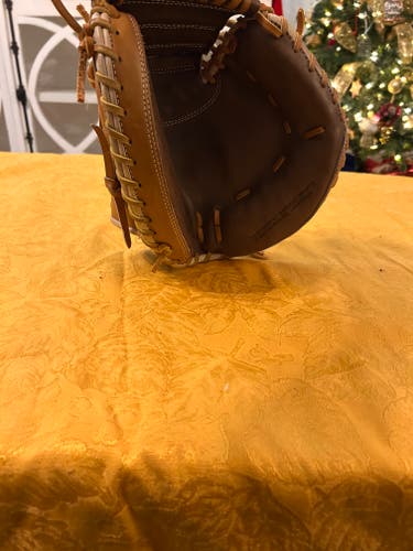 RH Marucci 240 Baseball Glove 34" (New)