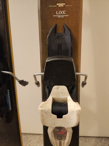 Men's 2015 All Mountain 172 cm Line Sick Day Skis With Bindings Max Din 11 (Used)