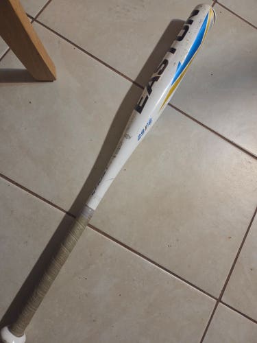 Easton Ghost Alloy Bat (-11) 18 oz 29" (Used)