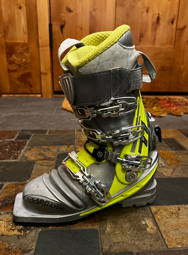Scarpa T1 Telemark Ski Boots - Womens - Mondo 23 & 23.5 (S/DX 3/4)