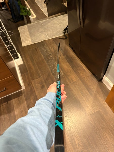 Senior Bauer Pulse Left Hand Hockey Stick P92 77 Flex (New)