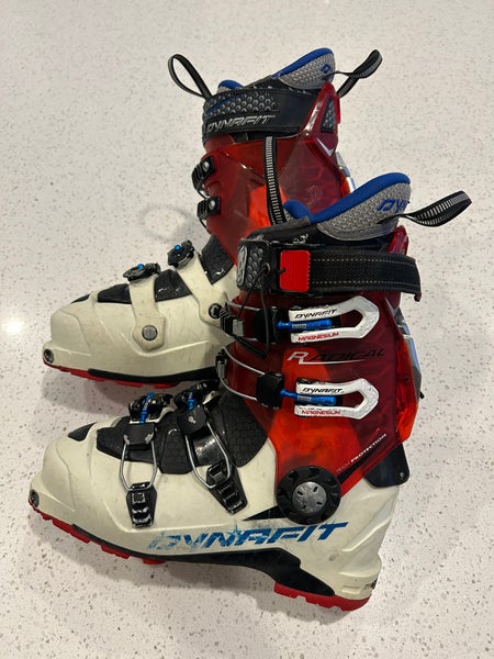 Mondo 26 & 26.5 Dynafit Radical Ski Boots (Used)