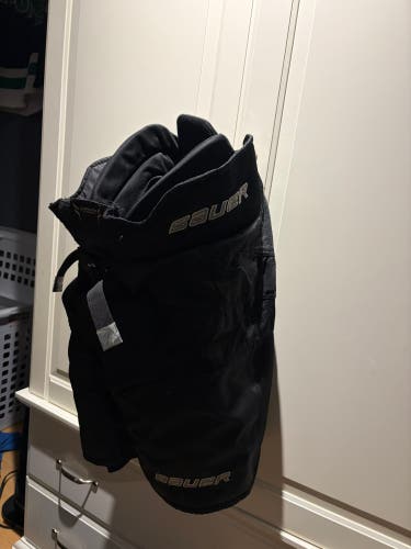 Junior Medium Bauer Supreme Pants