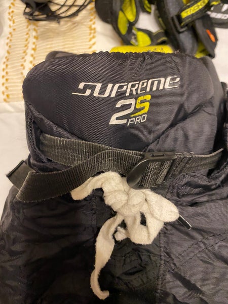 Youth Large Bauer Supreme 2S Hockey Pants (Used)