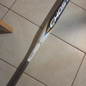 2022 Easton Ghost Composite Bat (-10) 23 oz 33" (Used)